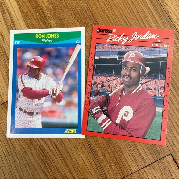 Topps Phillies Baseball Cards - Picture 5 of 7